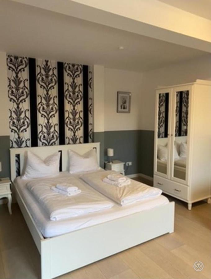 Wellenreiter Hotell Tating Exteriör bild