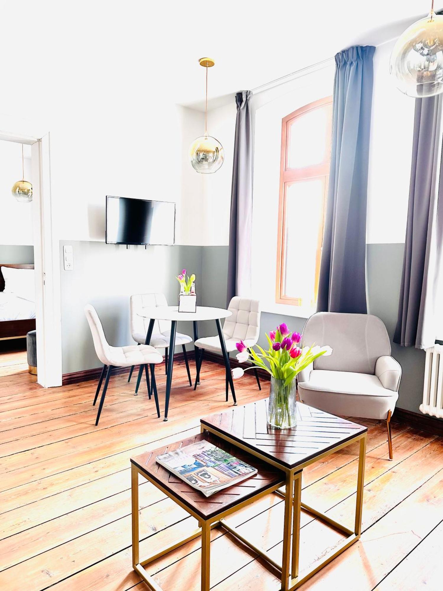 Wellenreiter Hotell Tating Exteriör bild